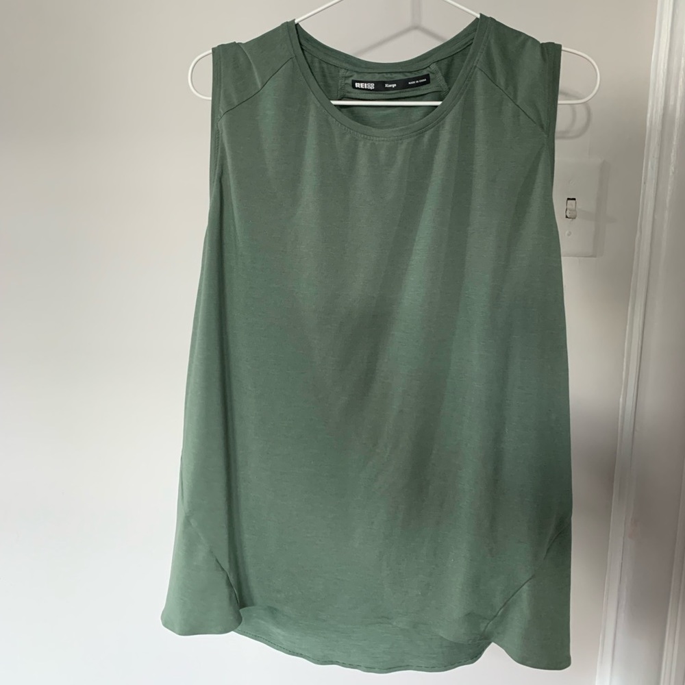 Rei active tank